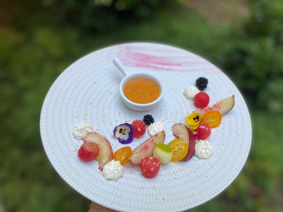 Latitude Ouest Hotel Restaurant & Spa Локронан Экстерьер фото